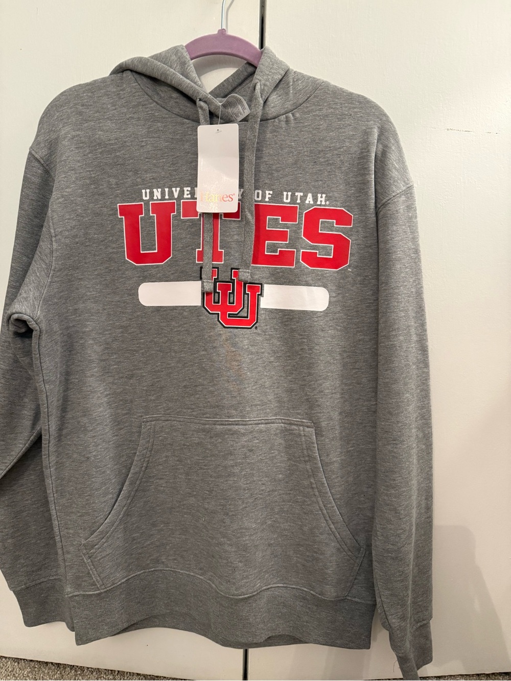 NEW WITH TAGS Hanes University of Utah Utes Gray Hooded Sweatshirt Men’s Med